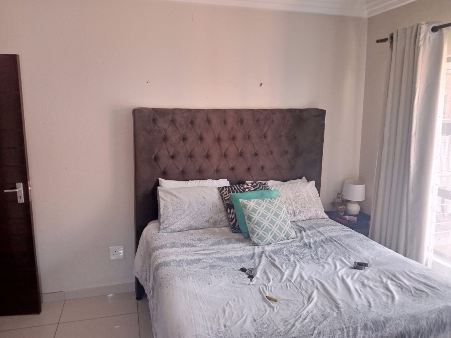 2 Bedroom Property for Sale in Eveleigh Gauteng