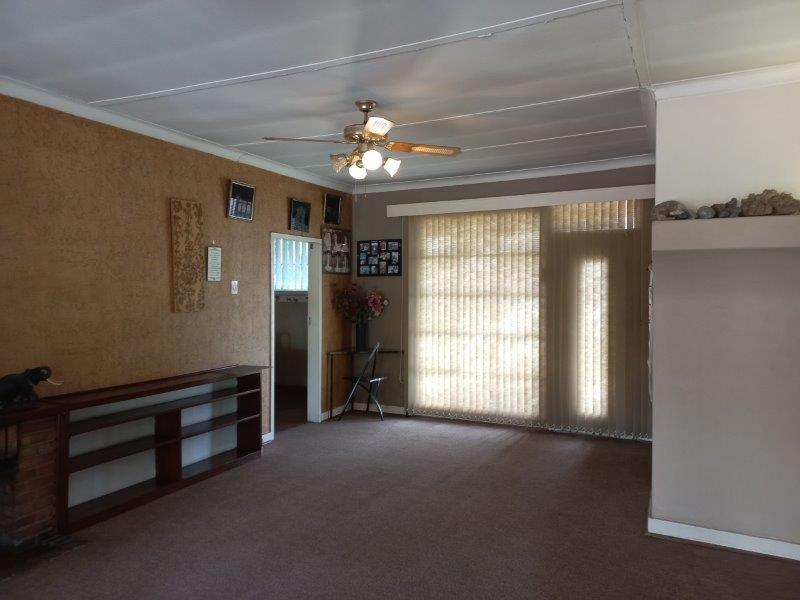 3 Bedroom Property for Sale in Selection Park Gauteng