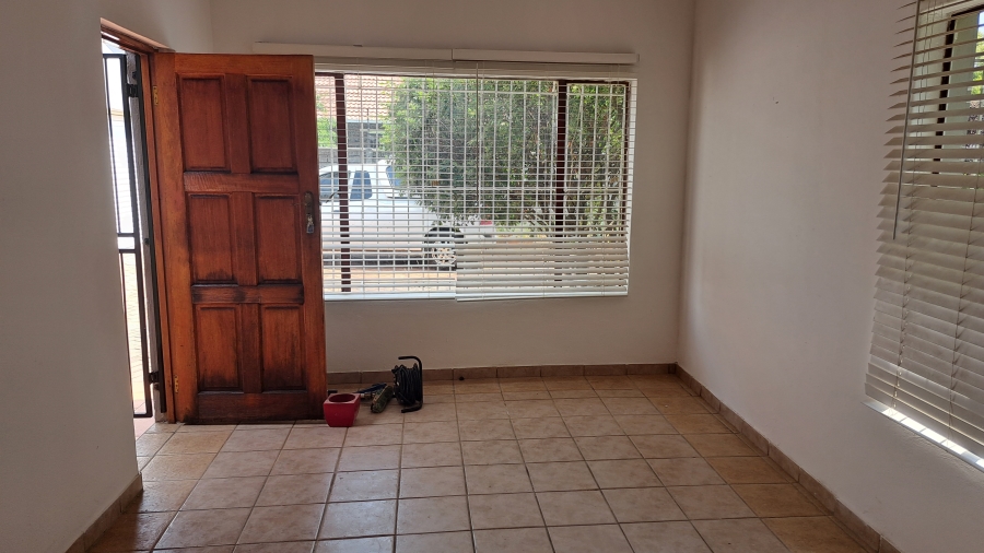 4 Bedroom Property for Sale in Dalpark Gauteng