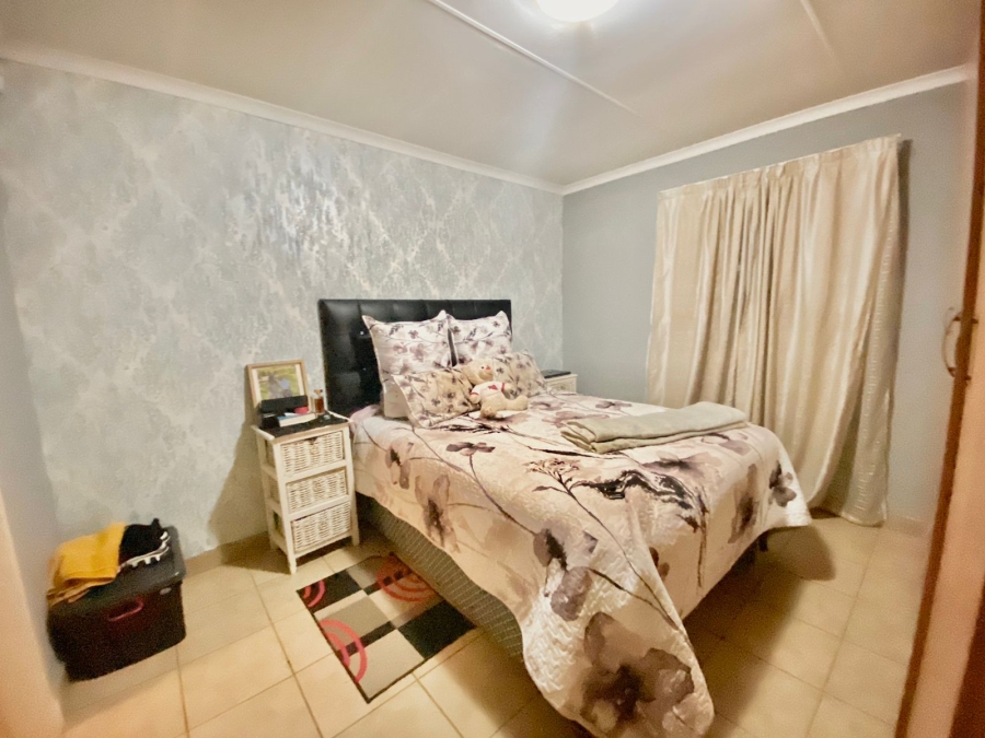 3 Bedroom Property for Sale in Olievenhoutbosch Gauteng