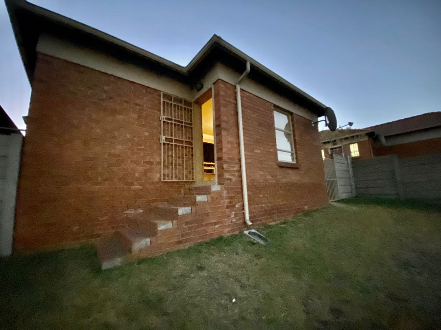 3 Bedroom Property for Sale in Olievenhoutbosch Gauteng