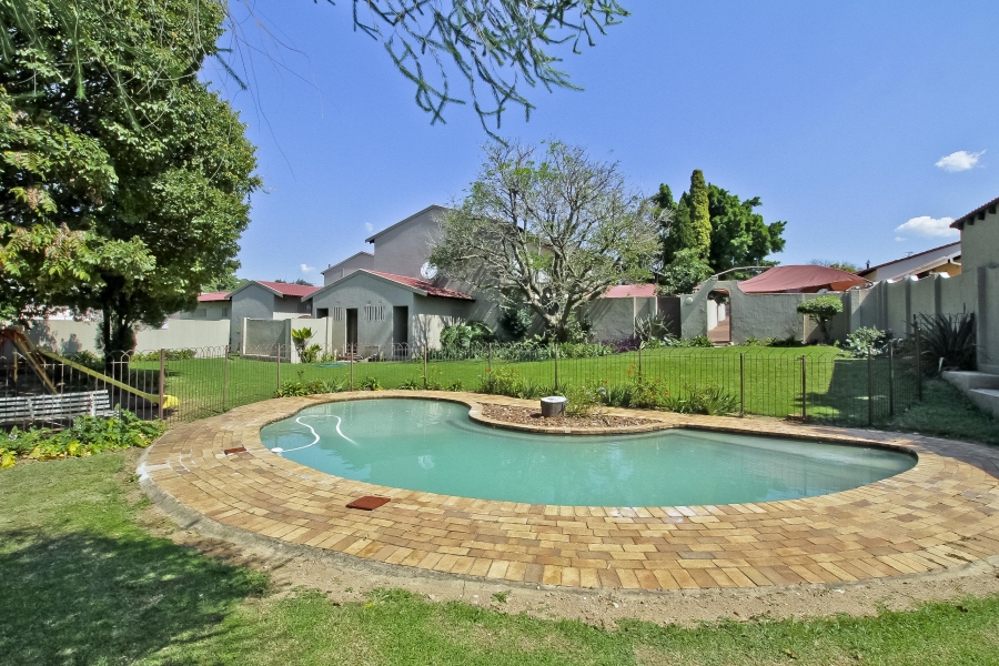 3 Bedroom Property for Sale in Lyndhurst Gauteng