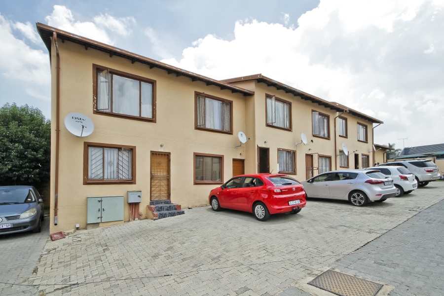 3 Bedroom Property for Sale in Bramley View Gauteng