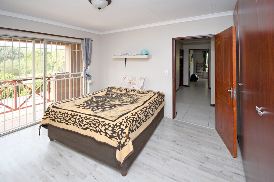 3 Bedroom Property for Sale in Corlett Gardens Gauteng