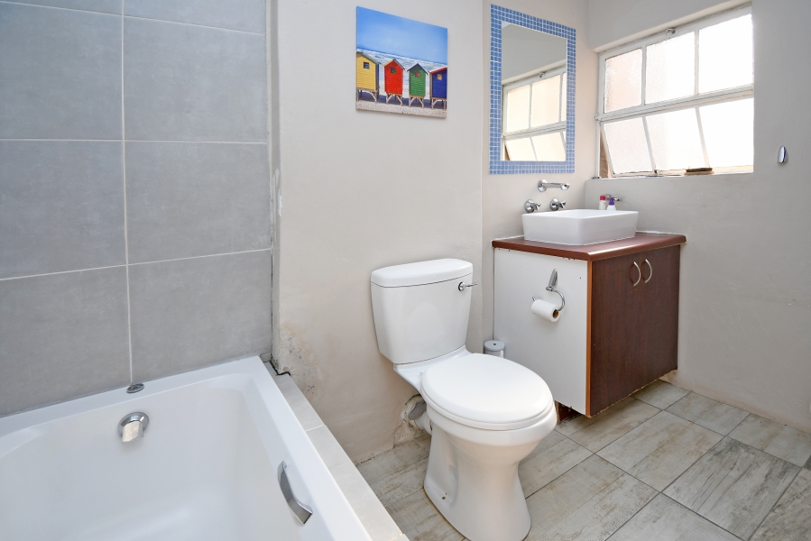 3 Bedroom Property for Sale in Corlett Gardens Gauteng