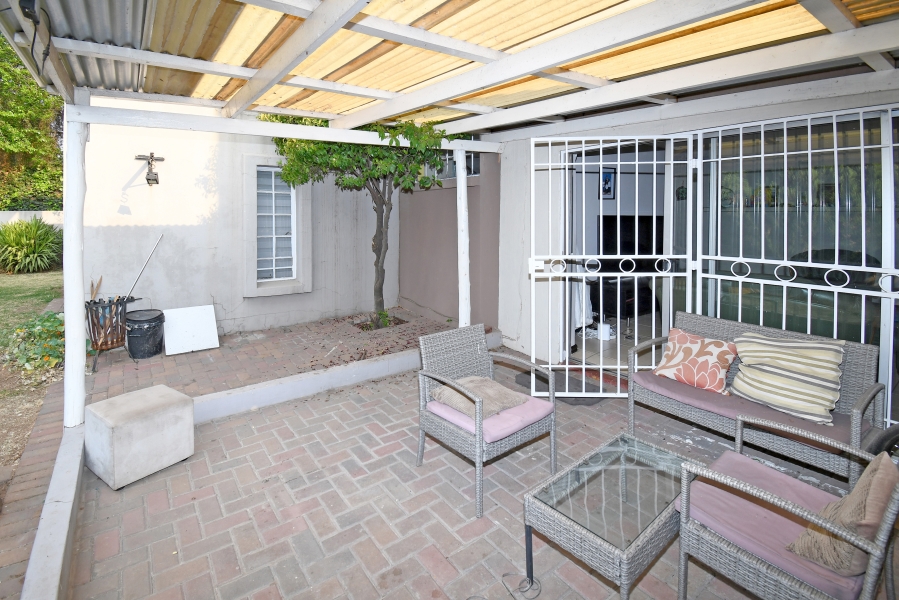 3 Bedroom Property for Sale in Corlett Gardens Gauteng