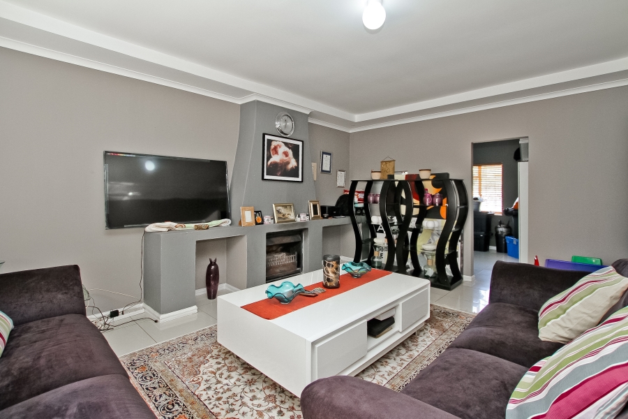 4 Bedroom Property for Sale in Bramley Gardens Gauteng