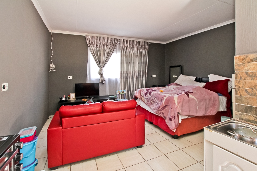 4 Bedroom Property for Sale in Bramley Gardens Gauteng