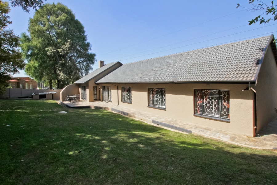 4 Bedroom Property for Sale in Bramley Gardens Gauteng