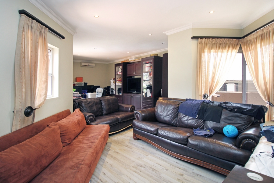 5 Bedroom Property for Sale in Houghton Estate Gauteng