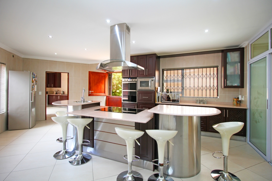 5 Bedroom Property for Sale in Houghton Estate Gauteng