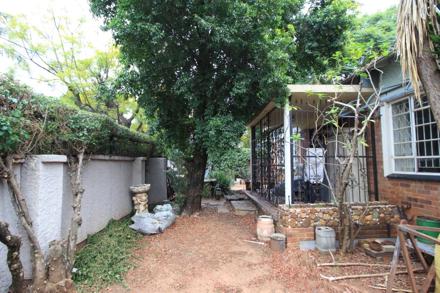 2 Bedroom Property for Sale in Orange Grove Gauteng