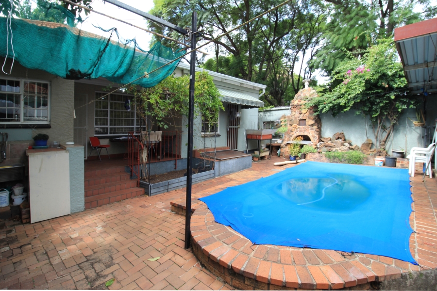 2 Bedroom Property for Sale in Orange Grove Gauteng