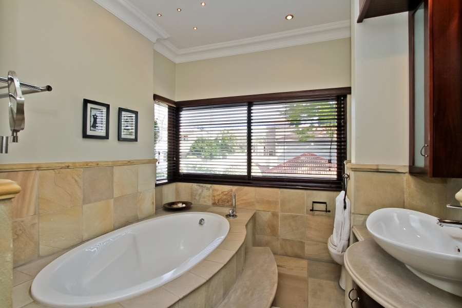 4 Bedroom Property for Sale in Bryanston Gauteng