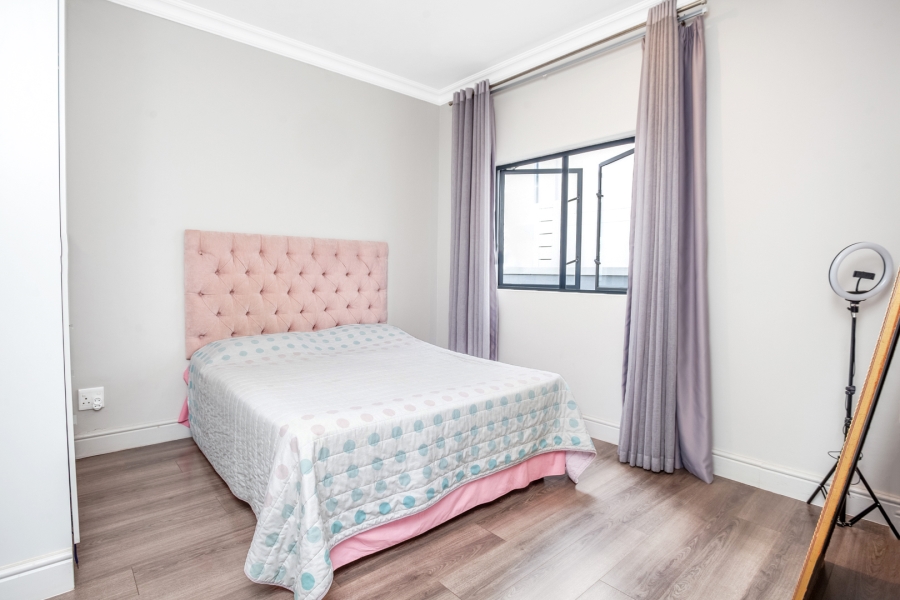 3 Bedroom Property for Sale in Broadacres Gauteng