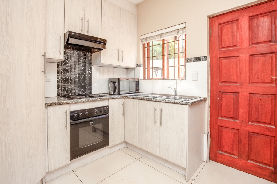 3 Bedroom Property for Sale in Broadacres Gauteng