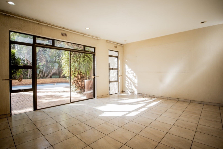 3 Bedroom Property for Sale in Bruma Gauteng