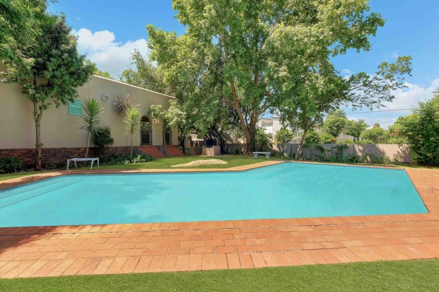 1 Bedroom Property for Sale in Eltonhill Gauteng