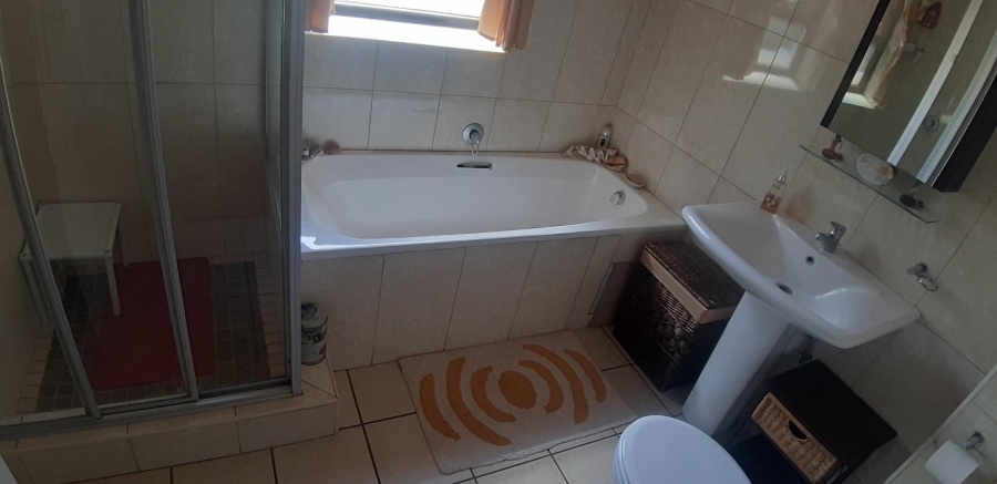 3 Bedroom Property for Sale in Villieria Gauteng