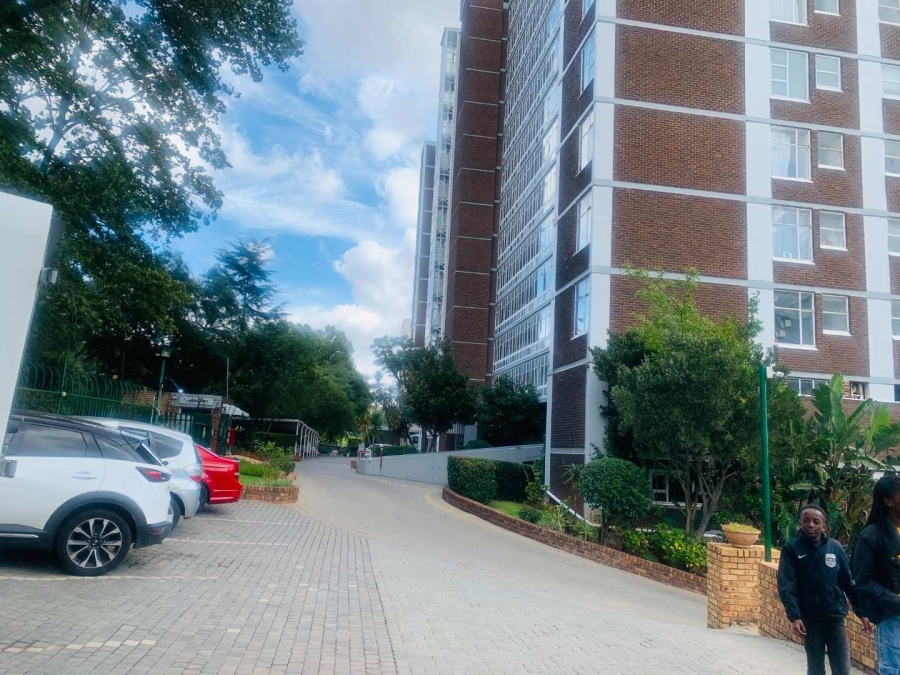 2 Bedroom Property for Sale in Bedford Gardens Gauteng