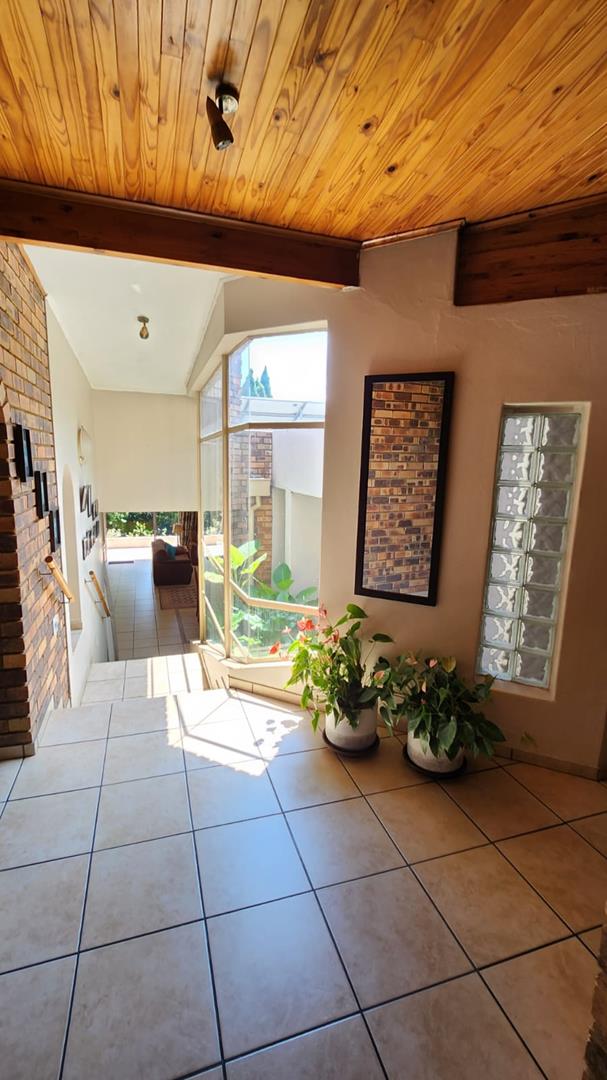 3 Bedroom Property for Sale in Zwartkop Gauteng