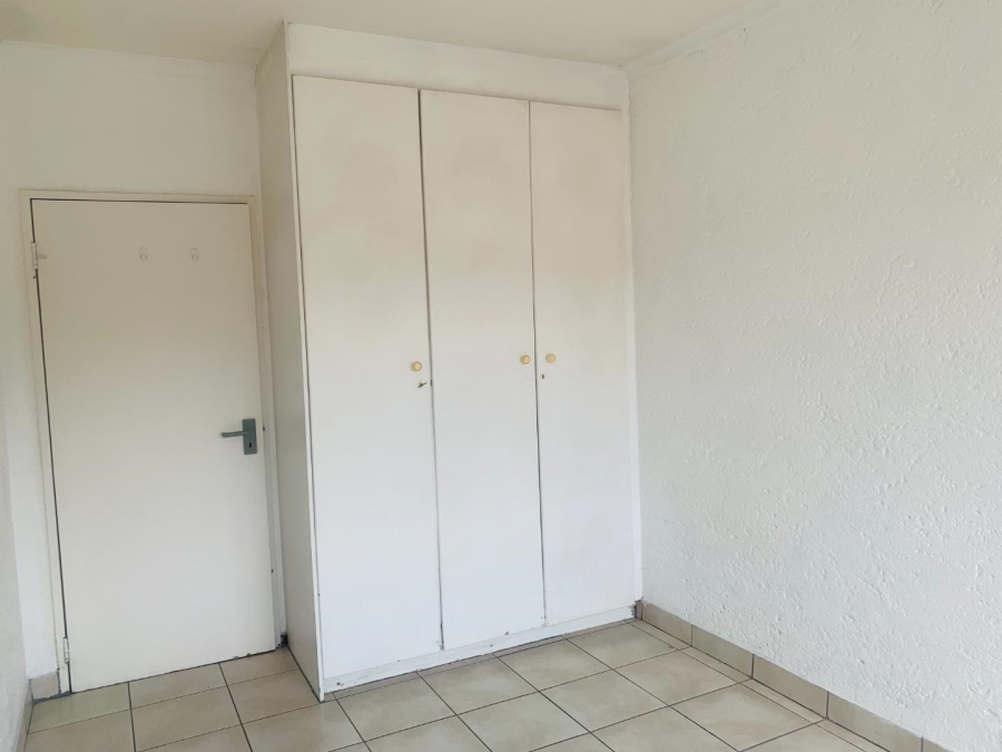 1 Bedroom Property for Sale in Observatory Gauteng