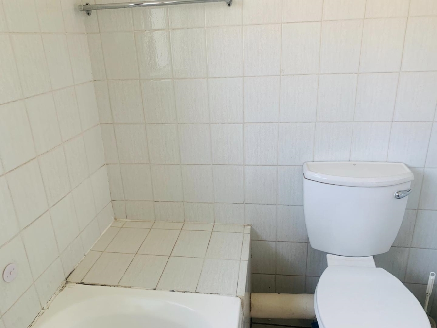 1 Bedroom Property for Sale in Observatory Gauteng