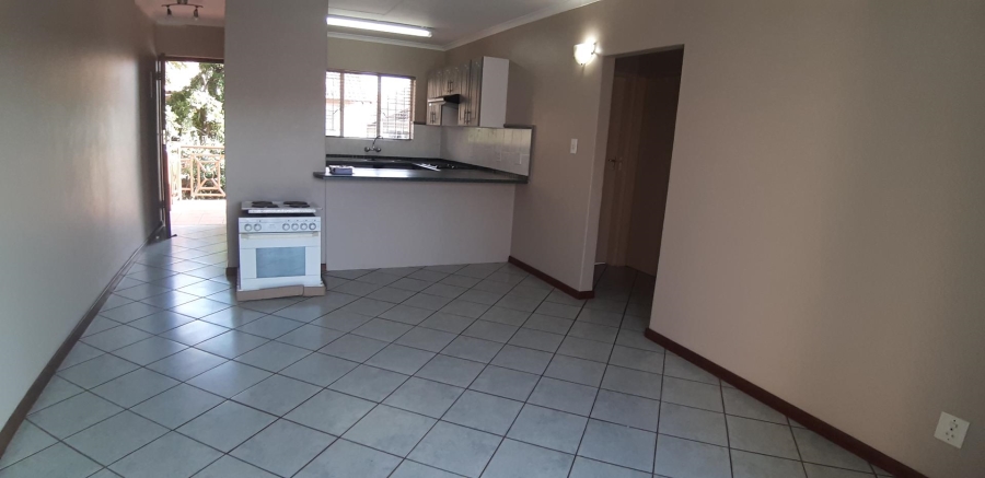 2 Bedroom Property for Sale in Die Hoewes Gauteng