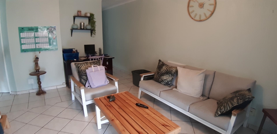 2 Bedroom Property for Sale in Highveld Gauteng