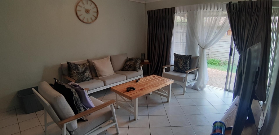 2 Bedroom Property for Sale in Highveld Gauteng