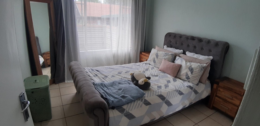 2 Bedroom Property for Sale in Highveld Gauteng