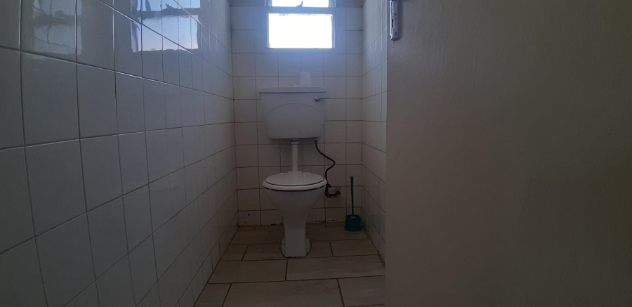 3 Bedroom Property for Sale in Die Hoewes Gauteng