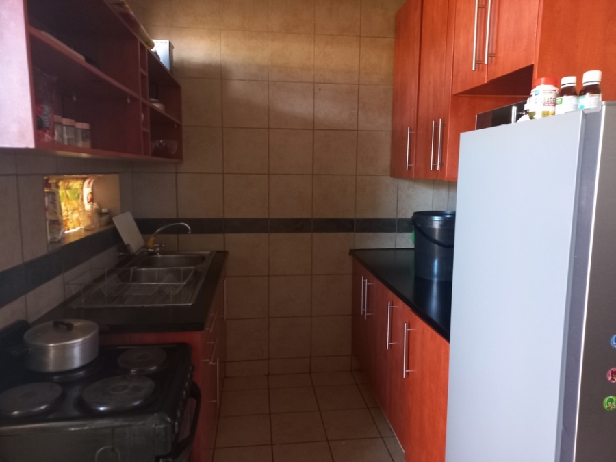 2 Bedroom Property for Sale in Birchleigh Gauteng