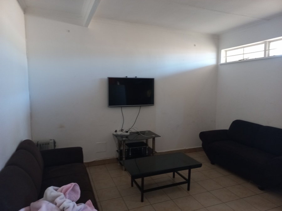 2 Bedroom Property for Sale in Birchleigh Gauteng