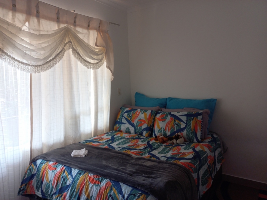 2 Bedroom Property for Sale in Birchleigh Gauteng