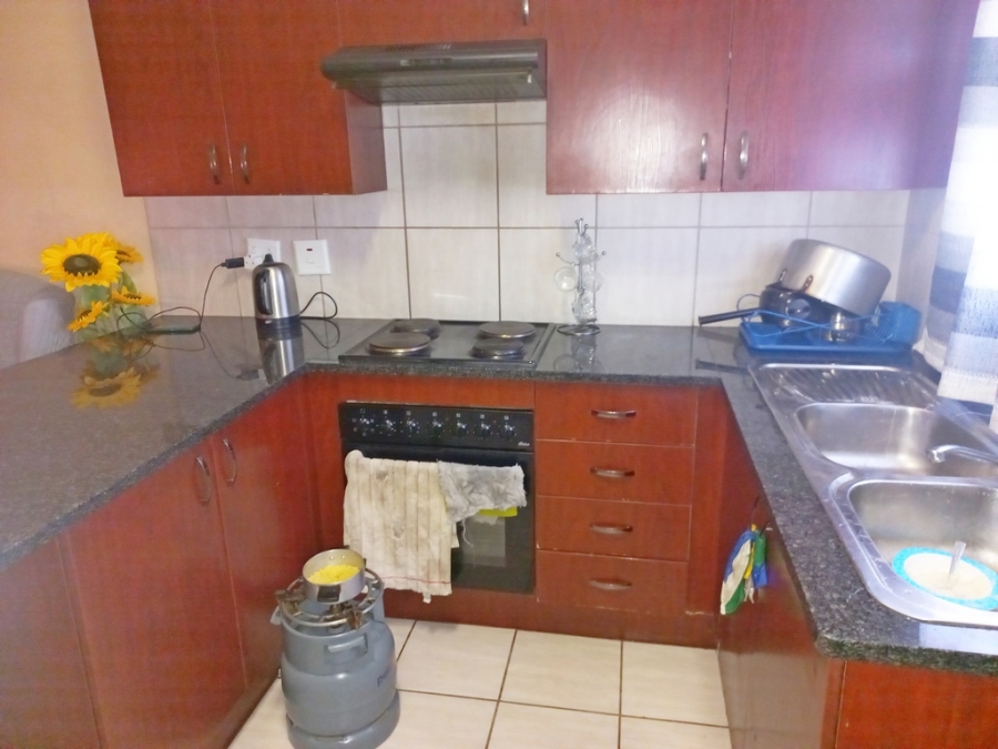 2 Bedroom Property for Sale in Terenure Gauteng