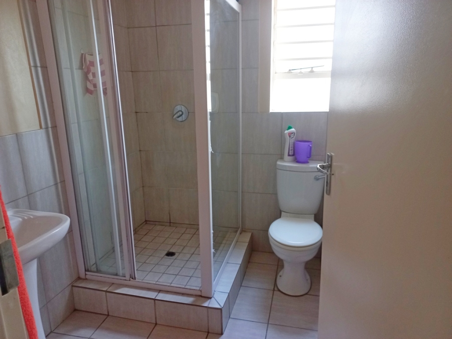 2 Bedroom Property for Sale in Terenure Gauteng