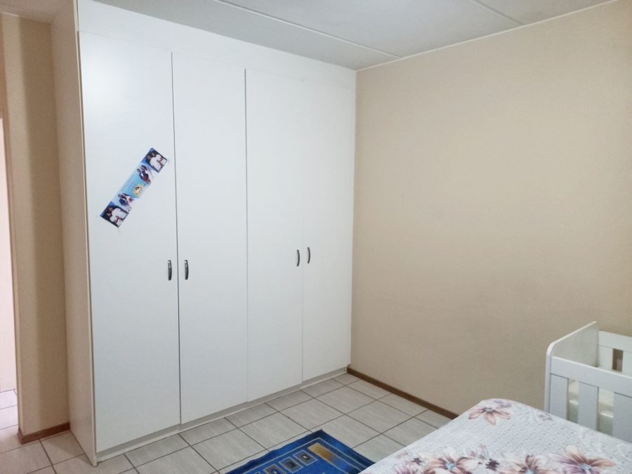 2 Bedroom Property for Sale in Terenure Gauteng