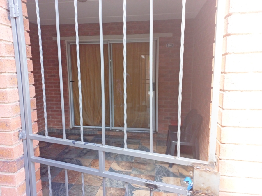 2 Bedroom Property for Sale in Terenure Gauteng