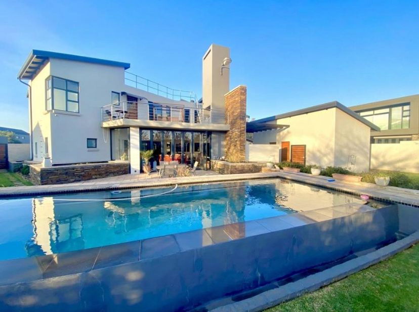 5 Bedroom Property for Sale in Serengeti Lifestyle Estate Gauteng