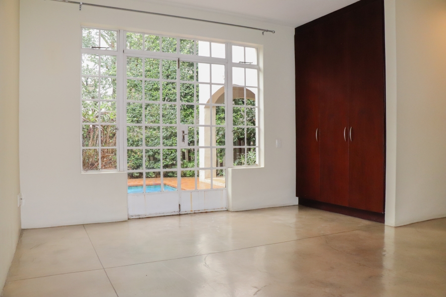 To Let 2 Bedroom Property for Rent in Oaklands Gauteng