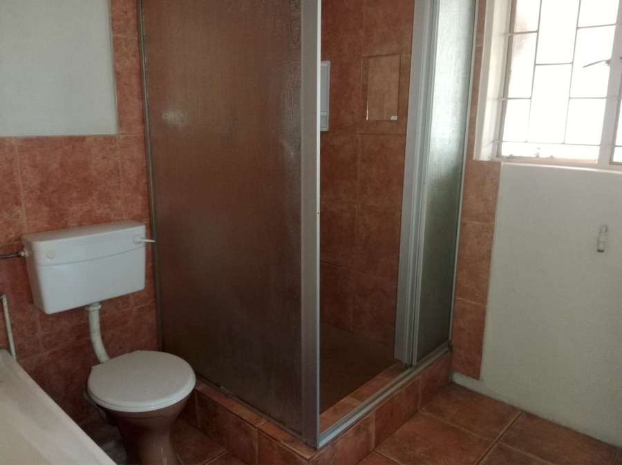 6 Bedroom Property for Sale in Claremont Gauteng