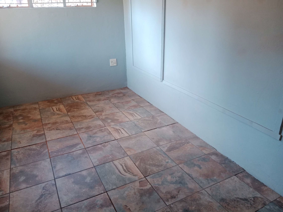 6 Bedroom Property for Sale in Claremont Gauteng