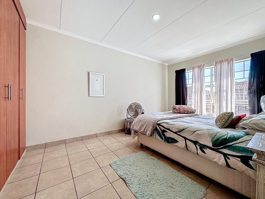 4 Bedroom Property for Sale in Hazeldean Gauteng