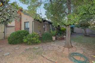 4 Bedroom Property for Sale in Meadowbrook Gauteng