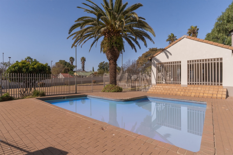 2 Bedroom Property for Sale in Eden Glen Gauteng