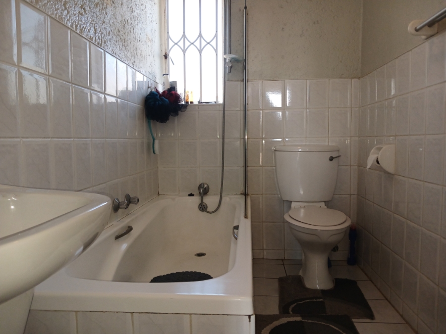 2 Bedroom Property for Sale in Eden Glen Gauteng