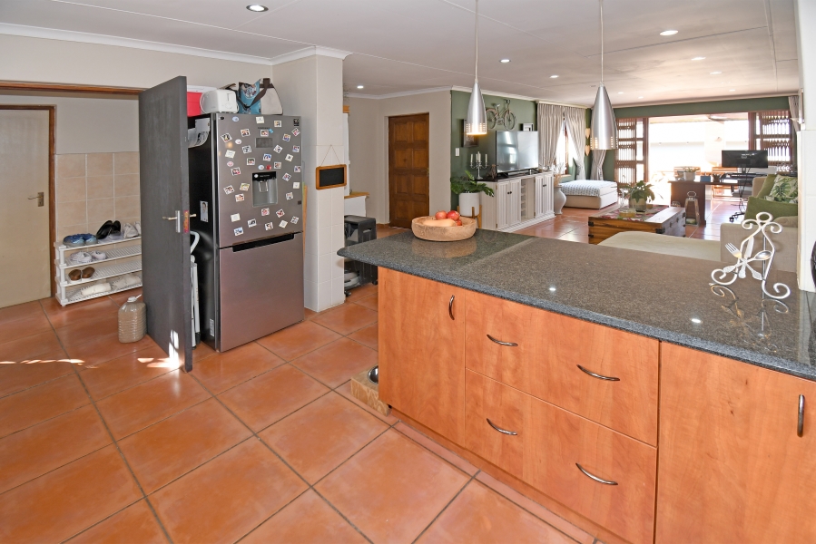 2 Bedroom Property for Sale in North Riding Gauteng