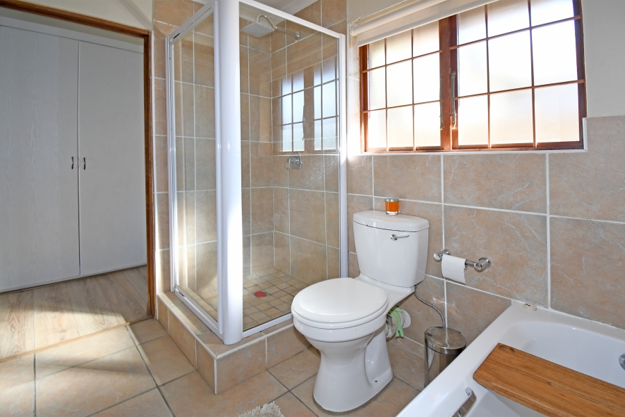 2 Bedroom Property for Sale in North Riding Gauteng