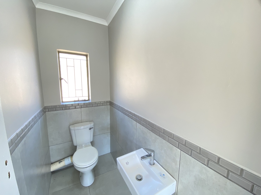 5 Bedroom Property for Sale in Wonderboom Gauteng